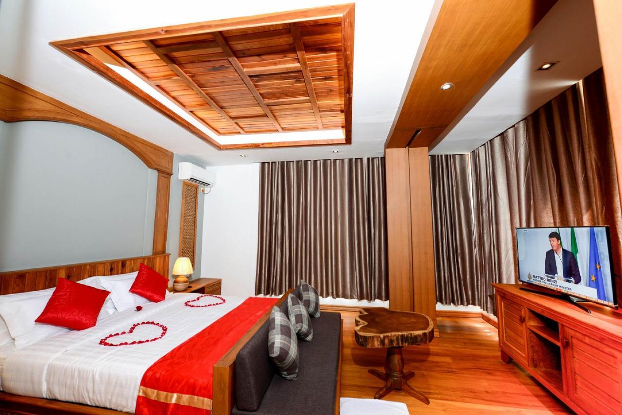 Hotel Thipaw Thibaw Extérieur photo