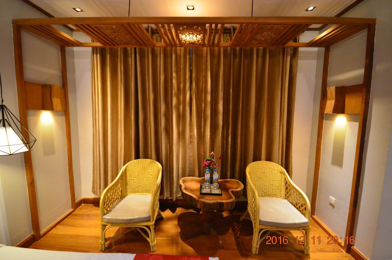 Hotel Thipaw Thibaw Extérieur photo