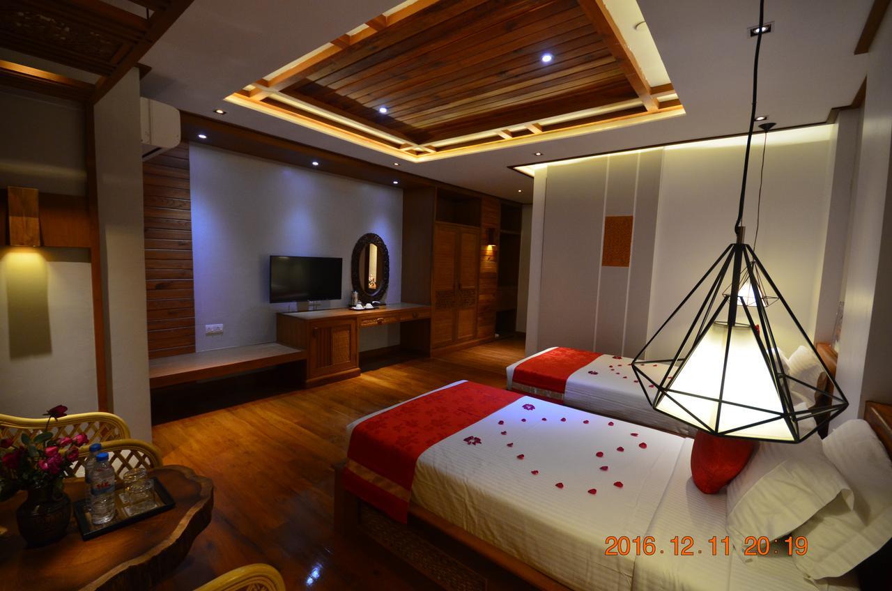 Hotel Thipaw Thibaw Extérieur photo